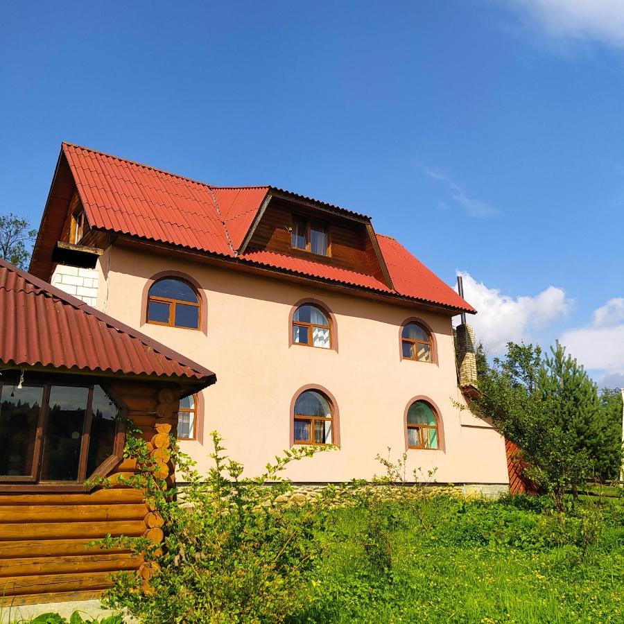 Мальва Apartment Lazeshchyna Luaran gambar